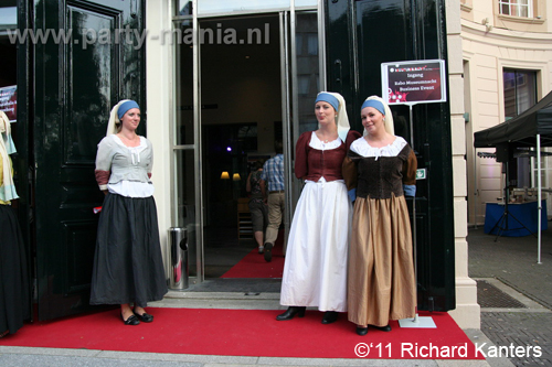 110903_015_museumnacht_partymania_denhaag