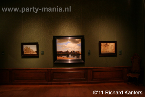 110903_024_museumnacht_partymania_denhaag
