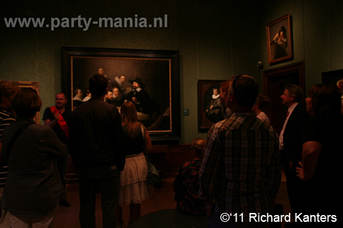 110903_032_museumnacht_partymania_denhaag