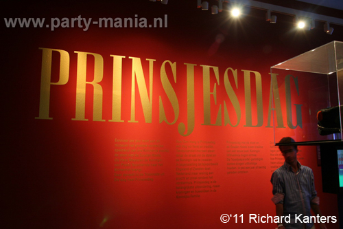 110903_053_museumnacht_partymania_denhaag