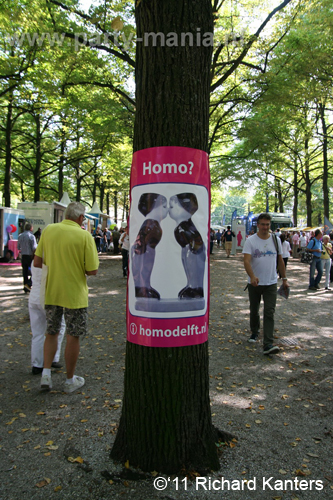 110903_059_the_hague_pride_partymania_denhaag
