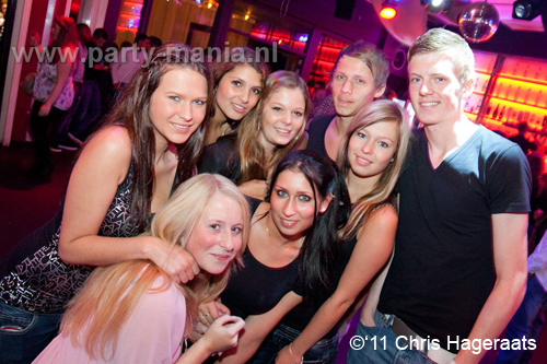 110917_020_keizer_club_leparis_partymania_denhaag