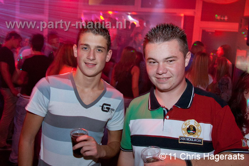 110917_038_keizer_club_leparis_partymania_denhaag
