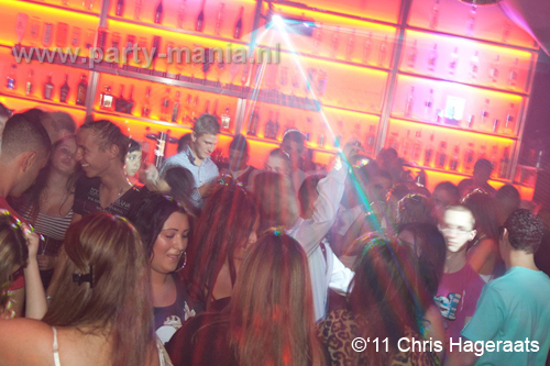 110917_042_keizer_club_leparis_partymania_denhaag