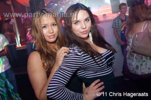 110917_046_keizer_club_leparis_partymania_denhaag