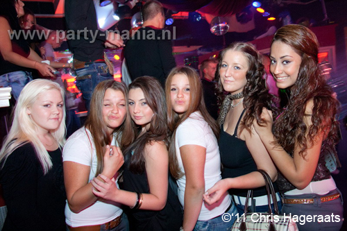 110917_047_keizer_club_leparis_partymania_denhaag