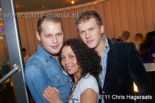 110917_056_keizer_club_leparis_partymania_denhaag