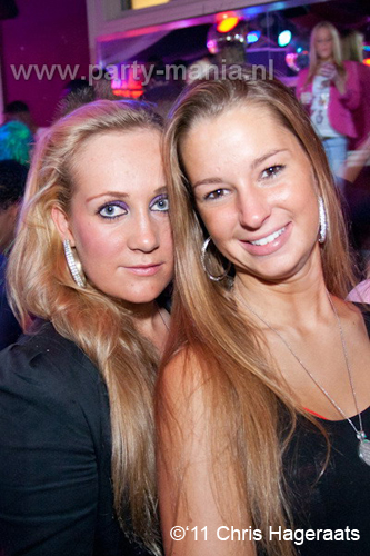 110917_090_keizer_club_leparis_partymania_denhaag
