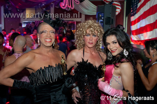 110924_036_manjefiek_club_leparis_partymania_denhaag 