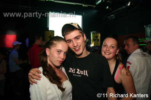 111008_007_beukgevaar_bazart_partymania_denhaag