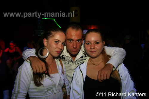 111008_048_beukgevaar_bazart_partymania_denhaag