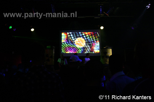 111008_056_beukgevaar_bazart_partymania_denhaag