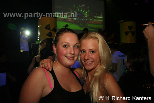 111008_057_beukgevaar_bazart_partymania_denhaag