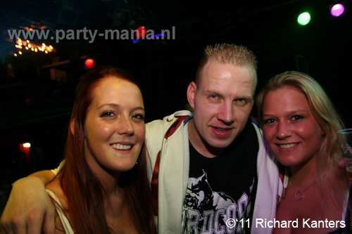 111008_076_beukgevaar_bazart_partymania_denhaag