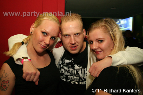 111008_110_beukgevaar_bazart_partymania_denhaag