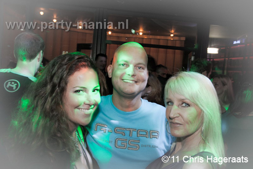 111022_002_paris_and_friends_partymania_denhaag