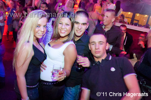 111022_028_paris_and_friends_partymania_denhaag