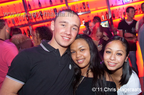 111022_043_paris_and_friends_partymania_denhaag