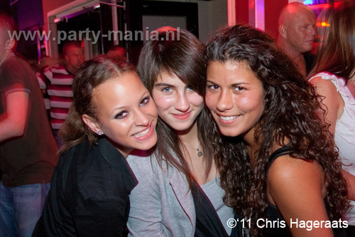 111022_093_paris_and_friends_partymania_denhaag