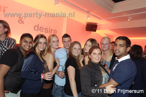 111022_006_venus_luden_partymania_denhaag