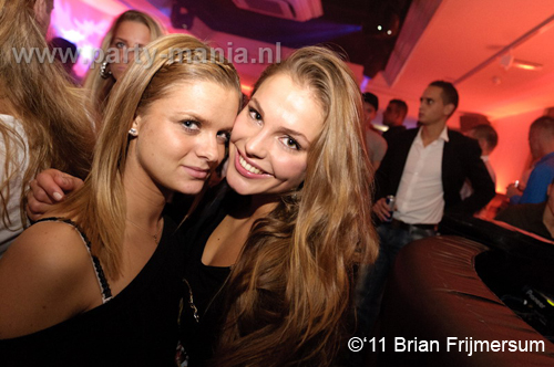 111022_031_venus_luden_partymania_denhaag