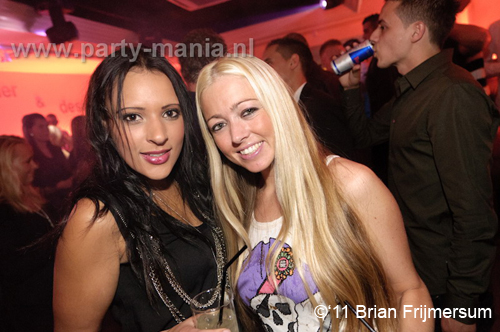 111022_033_venus_luden_partymania_denhaag