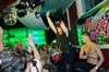 111126_072_manjefiek_club_leparis_partymania_denhaag