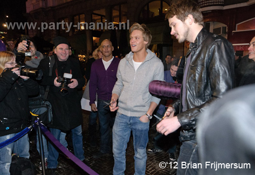 120210_008_club_manjefiek_partymania_denhaag