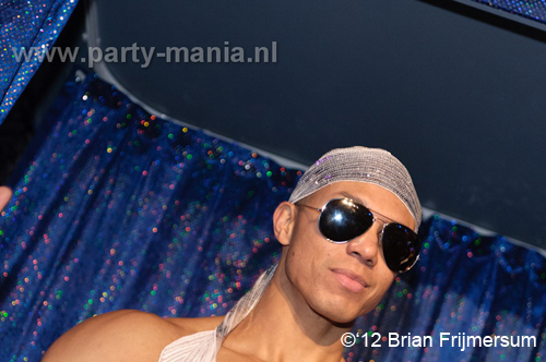 120210_053_club_manjefiek_partymania_denhaag