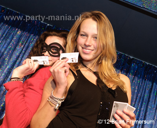 120210_072_club_manjefiek_partymania_denhaag