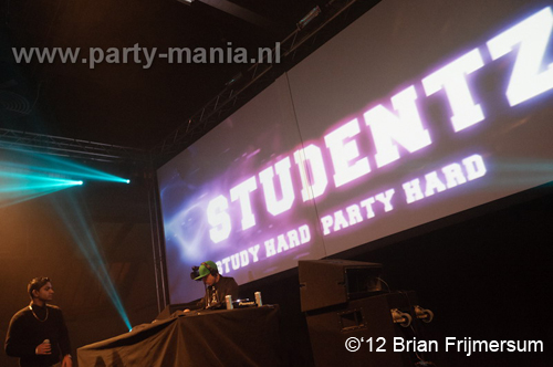 120224_006_studentz_rac_hallen_partymania_denhaag