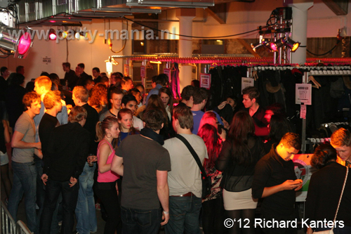 120224_059_studentz_rac_hallen_partymania_denhaag