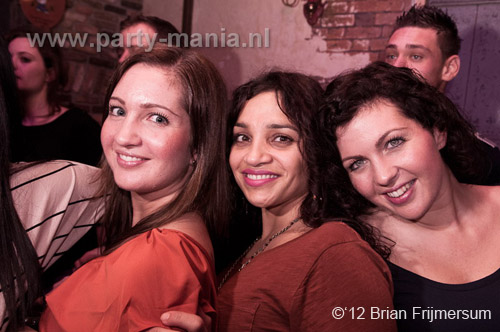 120302_060_rootz_denhaag_partymania