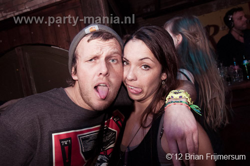 120302_111_rootz_denhaag_partymania