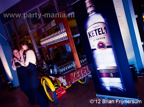 120323_30_the_bink_drink_partymania_denhaag