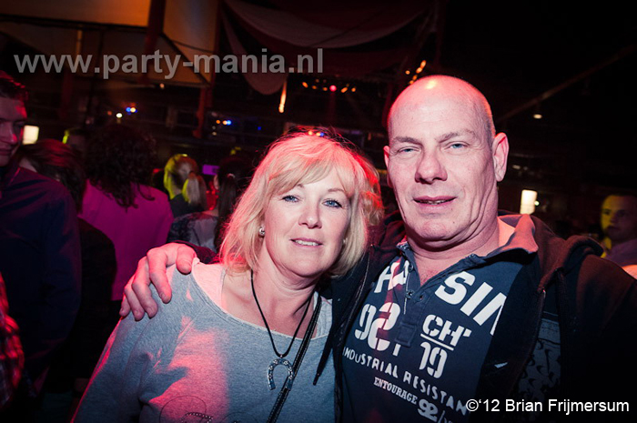 120414_020_de-nacht_van_volendam_de_uithof_partymania_denhaag