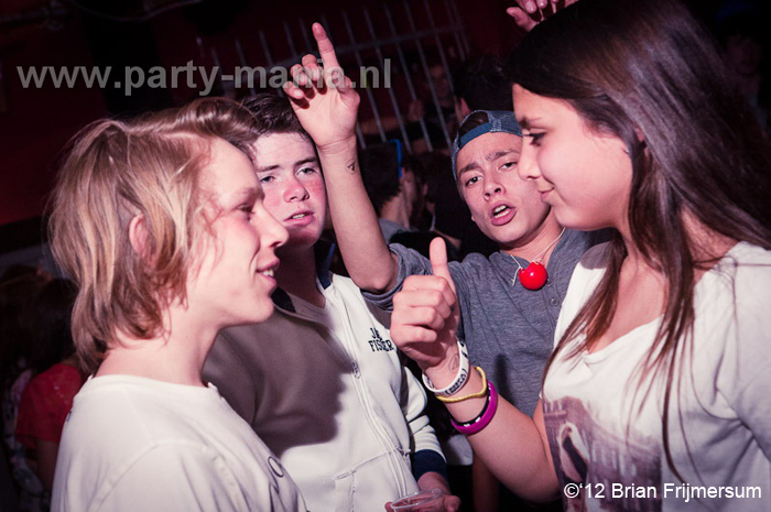 120420_008_happinezz_club_seven_partymania_denhaag