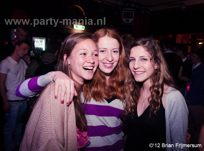 120420_032_happinezz_club_seven_partymania_denhaag
