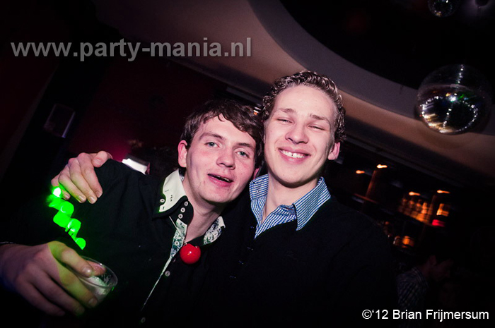 120420_037_happinezz_club_seven_partymania_denhaag