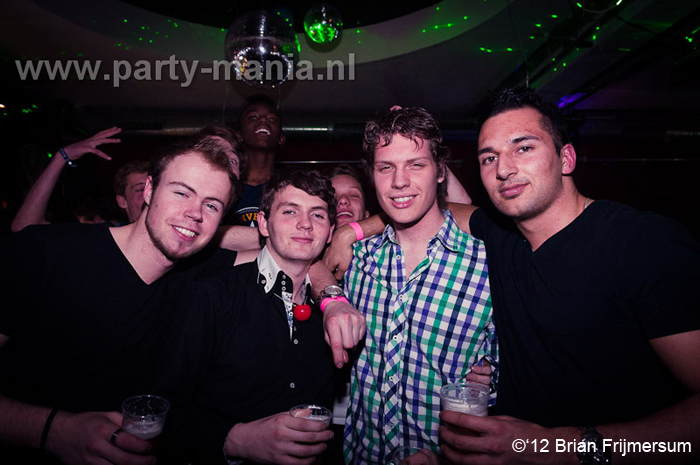 120420_058_happinezz_club_seven_partymania_denhaag