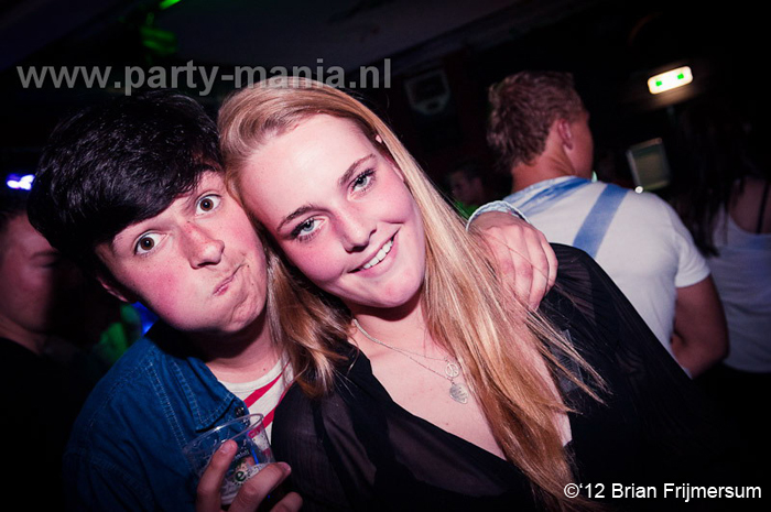 120420_062_happinezz_club_seven_partymania_denhaag