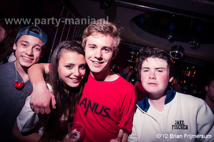 120420_070_happinezz_club_seven_partymania_denhaag
