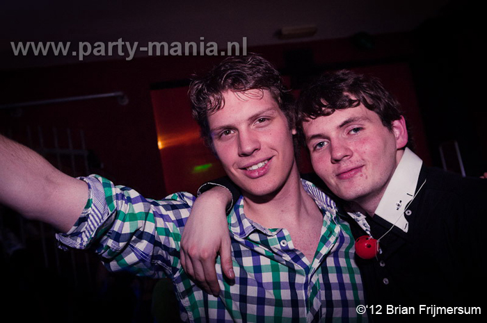 120420_084_happinezz_club_seven_partymania_denhaag