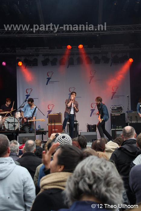 120505_064_bevrijdingsfestival_spuiplein_partymania_denhaag