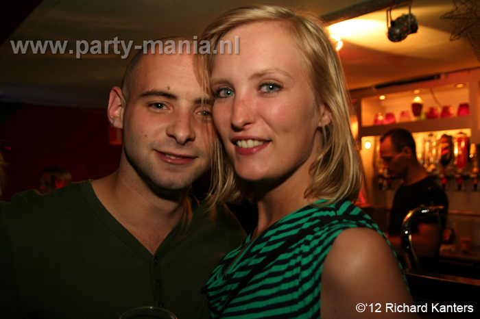 120616_028_beukgevaar_bazart_denhaag_partymania