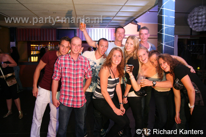 120908_023_sneakerz_zuiderpark_denhaag_partymania