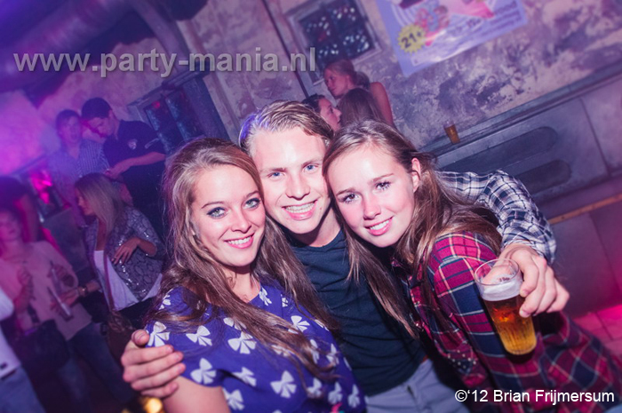 120928_025_45jaar_westwood_denhaag_partymania