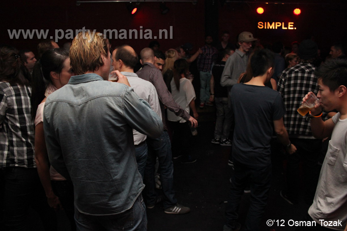 121109_001_simple_club_seven_denhaag_partymania