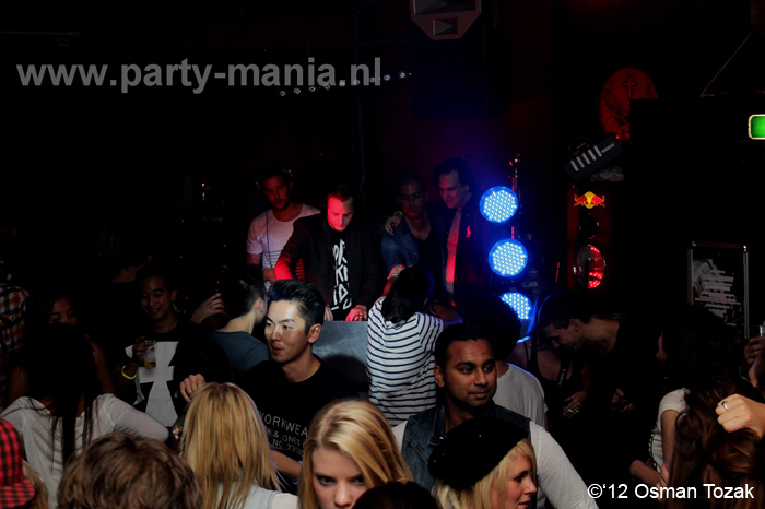 121109_014_simple_club_seven_denhaag_partymania