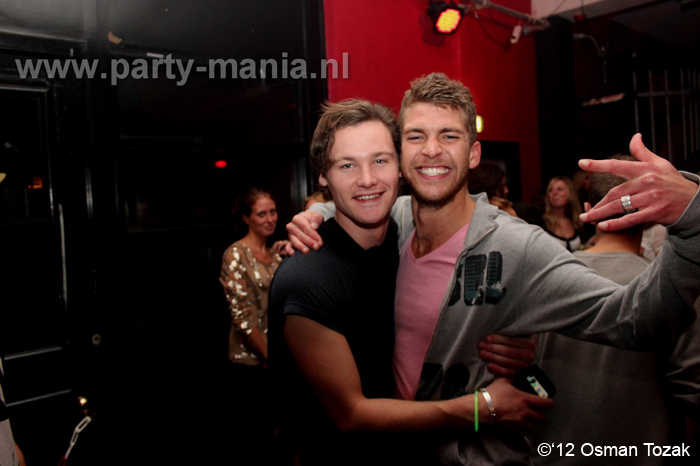 121109_020_simple_club_seven_denhaag_partymania